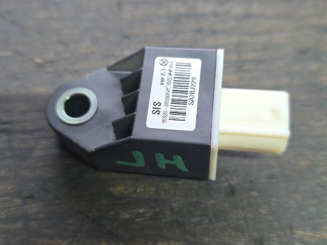 bontott HYUNDAI i40 Jobb hátsó Oldal Ütközés Érzékelő