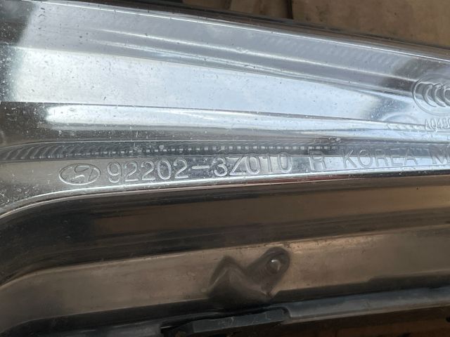 bontott HYUNDAI i40 Jobb Ködfényszóró