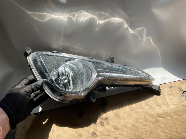 bontott HYUNDAI i40 Jobb Ködfényszóró