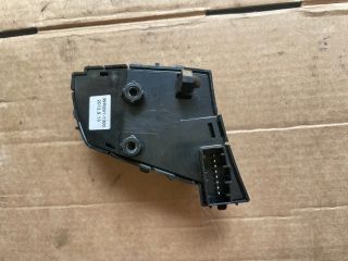 bontott HYUNDAI i40 Jobb Multikormány Kapcsoló