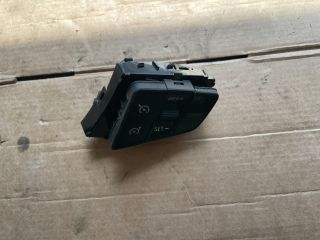 bontott HYUNDAI i40 Jobb Multikormány Kapcsoló