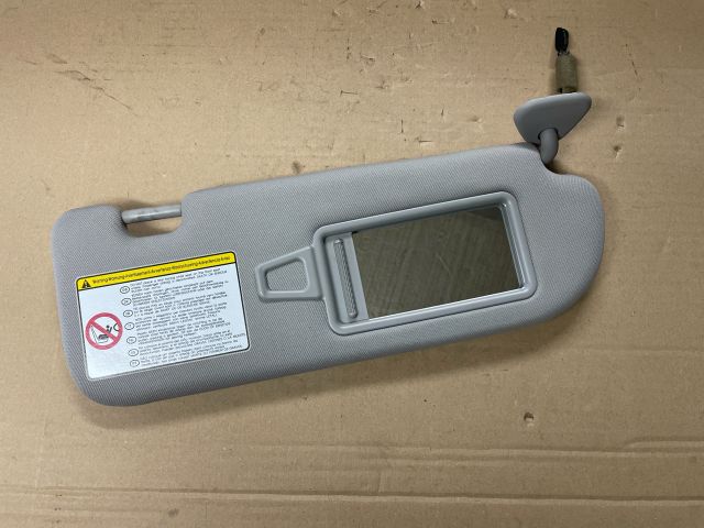 bontott HYUNDAI i40 Jobb Napellenző