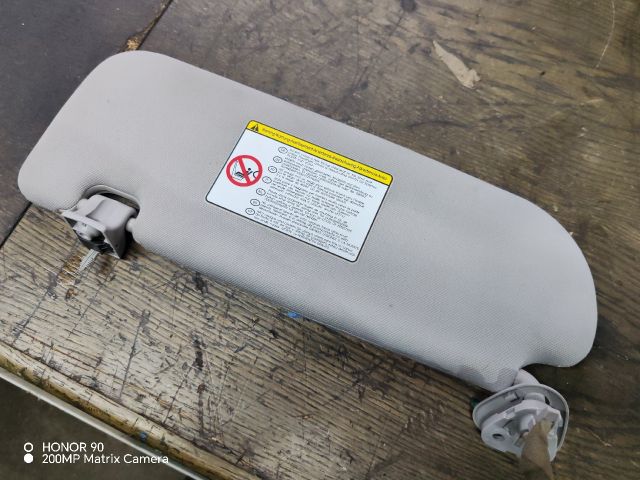 bontott HYUNDAI i40 Jobb Napellenző