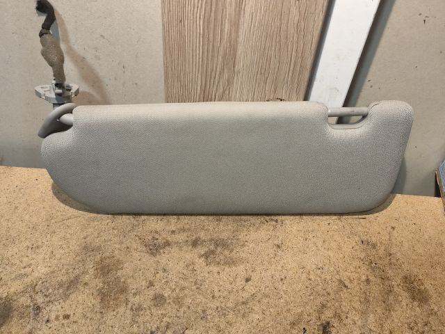 bontott HYUNDAI i40 Jobb Napellenző