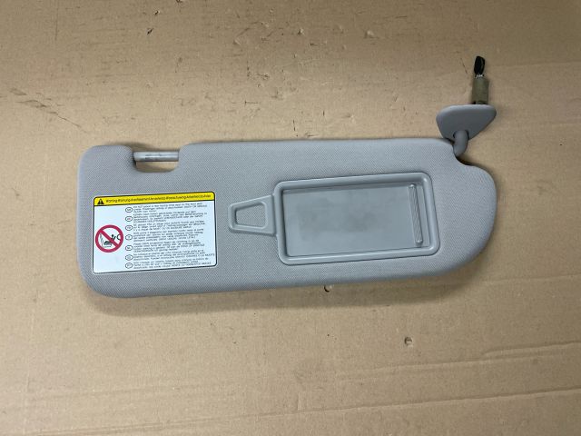 bontott HYUNDAI i40 Jobb Napellenző