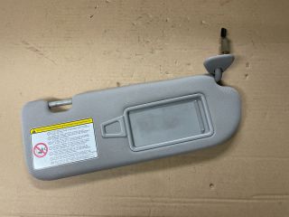 bontott HYUNDAI i40 Jobb Napellenző