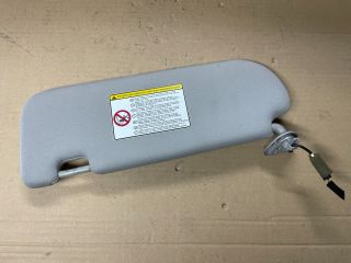 bontott HYUNDAI i40 Jobb Napellenző