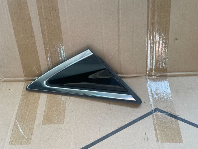 bontott HYUNDAI i40 Jobb Visszapillantó Tükör Előtti Burkolat