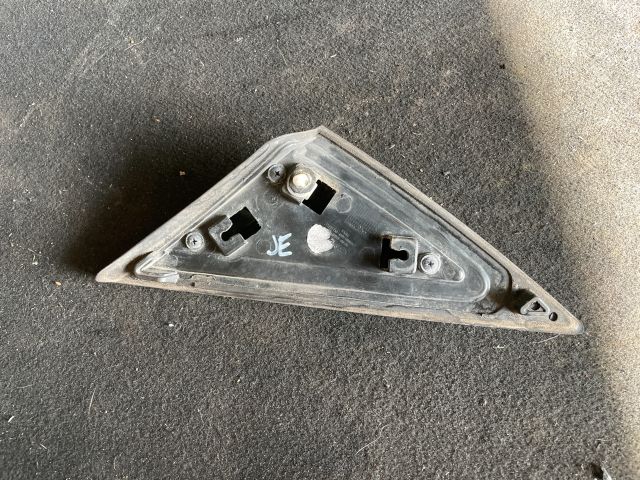 bontott HYUNDAI i40 Jobb Visszapillantó Tükör Előtti Burkolat