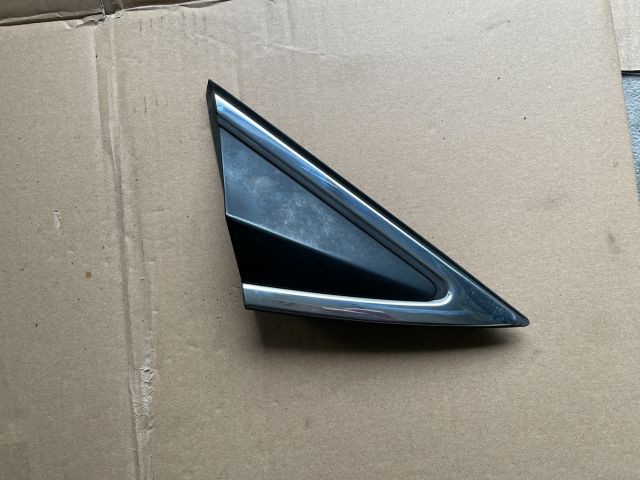 bontott HYUNDAI i40 Jobb Visszapillantó Tükör Előtti Burkolat