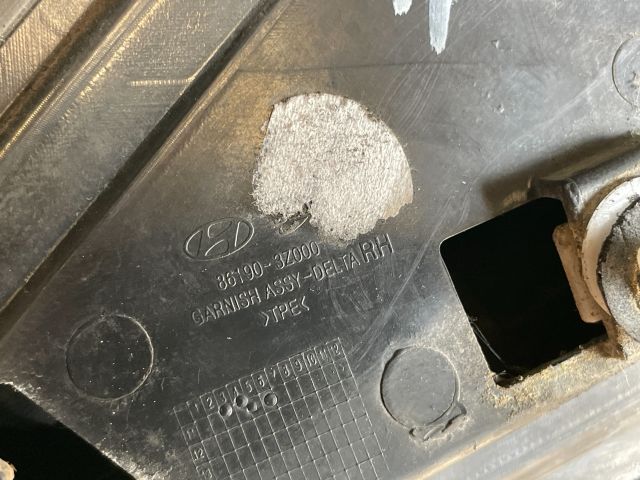 bontott HYUNDAI i40 Jobb Visszapillantó Tükör Előtti Burkolat