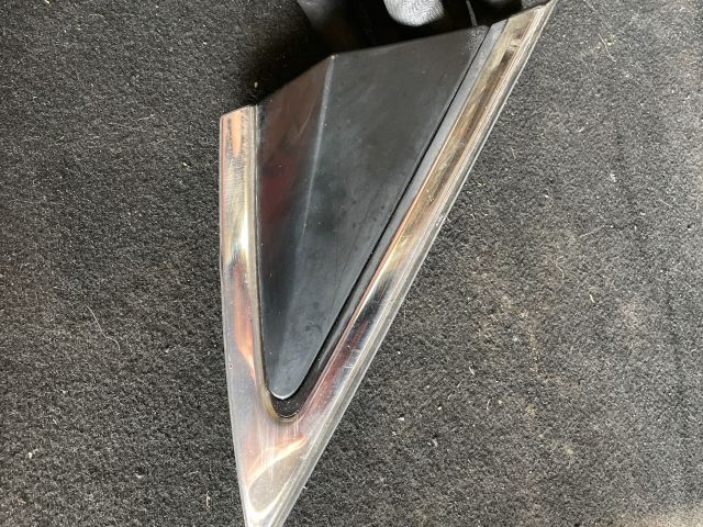 bontott HYUNDAI i40 Jobb Visszapillantó Tükör Előtti Burkolat