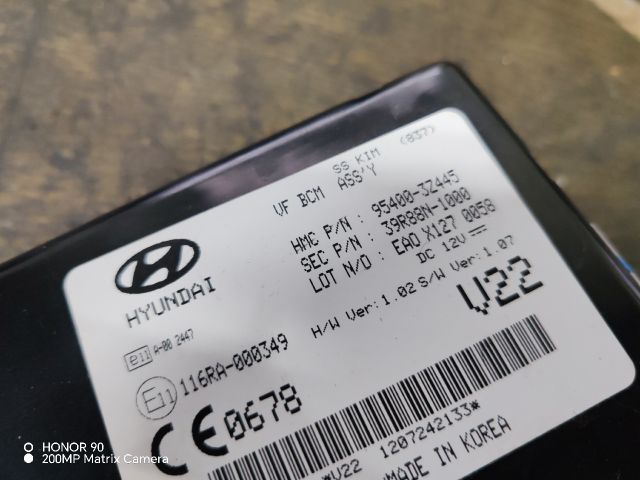 bontott HYUNDAI i40 Komfort Elektronika