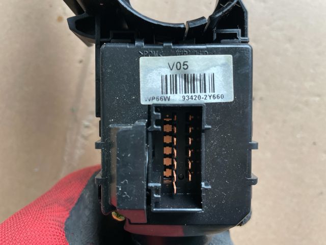 bontott HYUNDAI i40 Komplett Kormánykapcsoló (Bajuszkapcsoló)