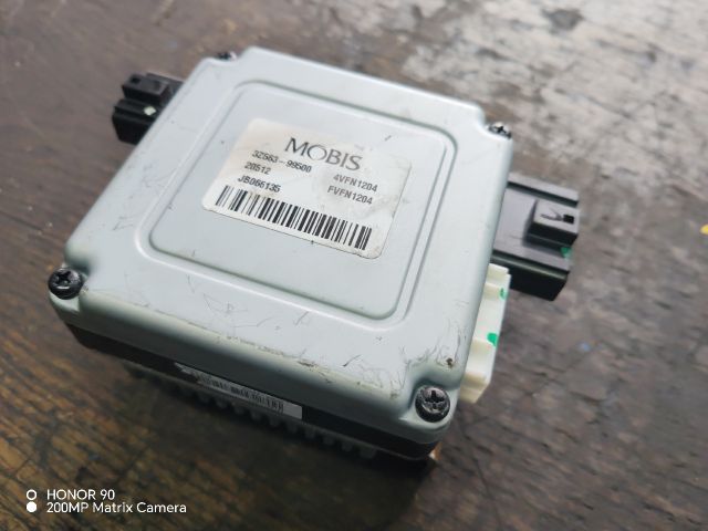 bontott HYUNDAI i40 Kormányoszlop Vezérlő