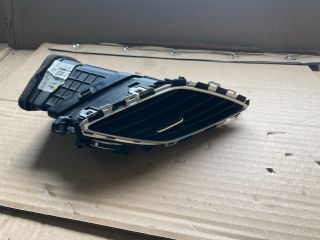 bontott HYUNDAI i40 Középső Bal Szellőző