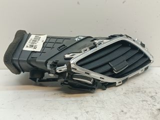 bontott HYUNDAI i40 Középső Bal Szellőző