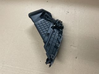 bontott HYUNDAI i40 Középső Bal Szellőző