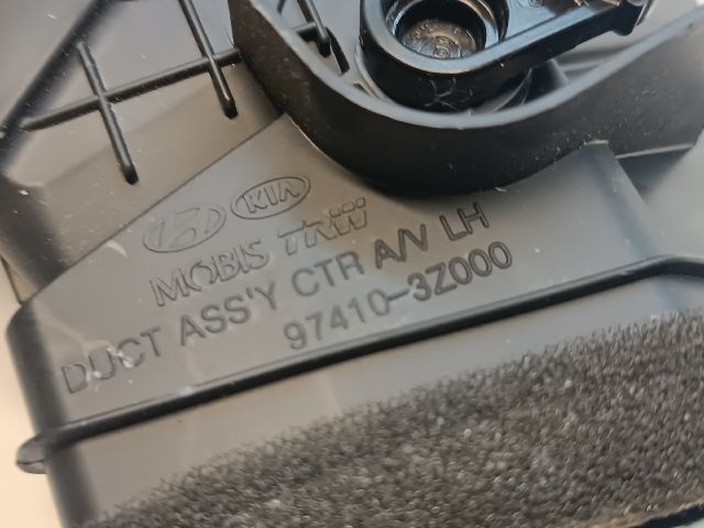 bontott HYUNDAI i40 Középső Bal Szellőző