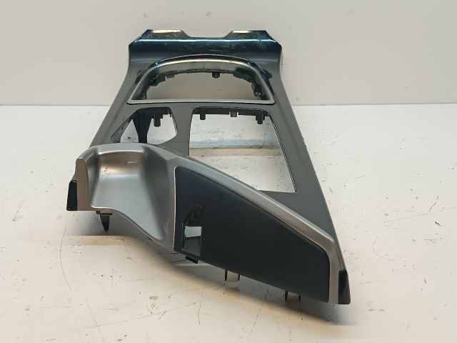 bontott HYUNDAI i40 Középső Kardánbox Burkolat