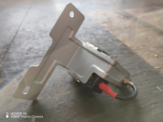 bontott HYUNDAI i40 Kulcs Nélküli Nyitás Jeladó