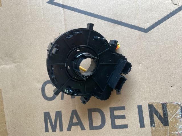 bontott HYUNDAI i40 Légzsák Átvezető Szalagkábel