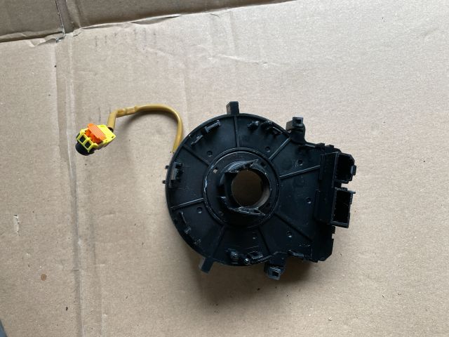 bontott HYUNDAI i40 Légzsák Átvezető Szalagkábel