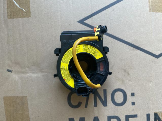 bontott HYUNDAI i40 Légzsák Átvezető Szalagkábel