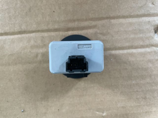 bontott HYUNDAI i40 Légzsák Kapcsoló