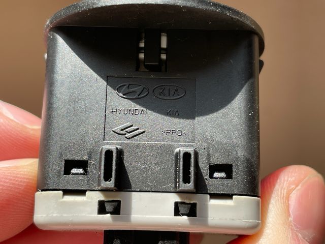 bontott HYUNDAI i40 Légzsák Kapcsoló