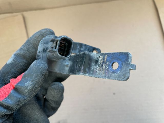 bontott HYUNDAI i40 Motorháztető Nyitás Érzékelő