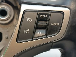 bontott HYUNDAI i40 Multikormány