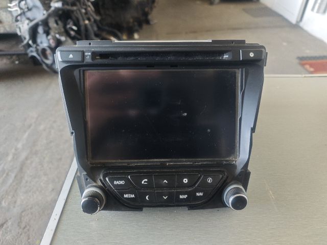 bontott HYUNDAI i40 Navigációs Fejegység