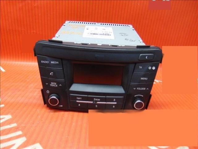 bontott HYUNDAI i40 Rádió / CD