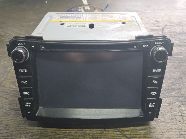 bontott HYUNDAI i40 Rádió / CD