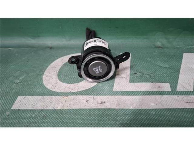 bontott HYUNDAI i40 Start / Stop Indító Gomb