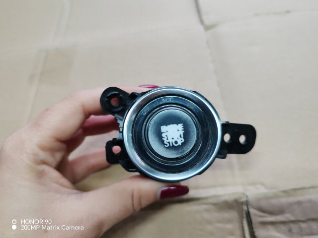 bontott HYUNDAI i40 Start / Stop Indító Gomb