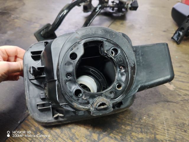 bontott HYUNDAI i40 Tankajtó