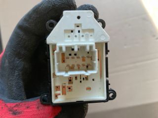 bontott HYUNDAI i40 Tükör Kapcsoló