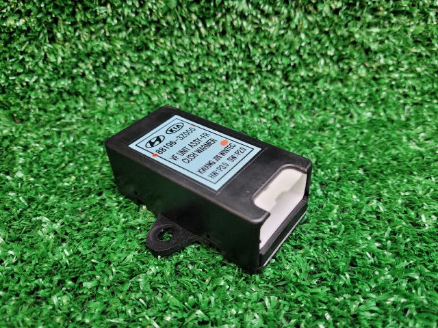 bontott HYUNDAI i40 Ülésfűtés Vezérlő