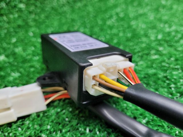 bontott HYUNDAI i40 Ülésfűtés Vezérlő