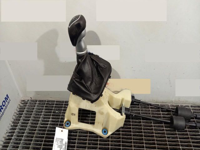 bontott HYUNDAI i40 Váltógomb