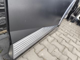 bontott HYUNDAI IONIQ 5 Bal hátsó Ajtó (Üres lemez)