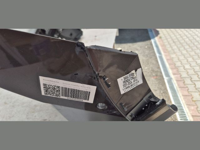 bontott HYUNDAI IONIQ 5 Hátsó Lökhárító (Üresen)