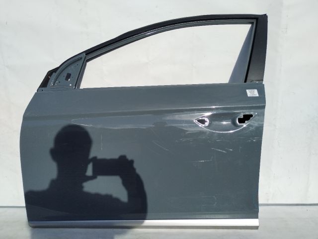 bontott HYUNDAI IONIQ Bal első Ajtó (Üres lemez)