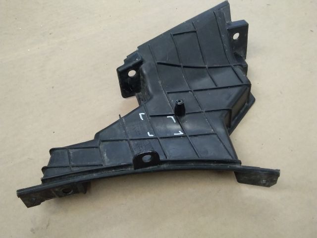 bontott HYUNDAI IONIQ Első Lökhárító Légterelő