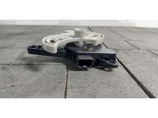 bontott HYUNDAI IONIQ Fűtés Állító Motor