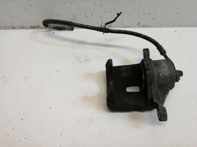 bontott HYUNDAI ix20 Bal első Féknyereg Munkahengerrel