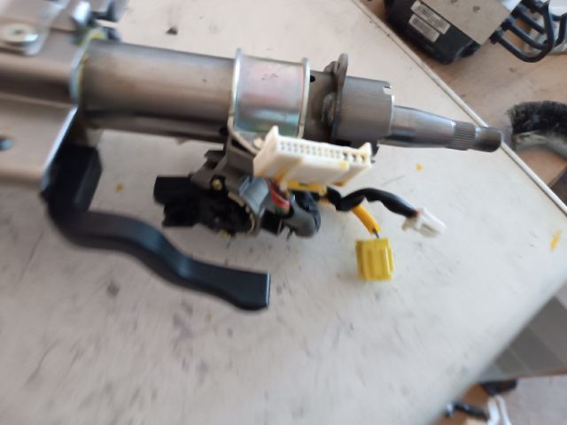 bontott HYUNDAI ix20 Gyújtáskapcsoló Házzal