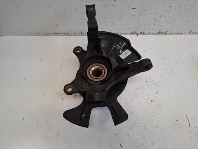 bontott HYUNDAI ix20 Jobb első Csonkállvány Kerékaggyal